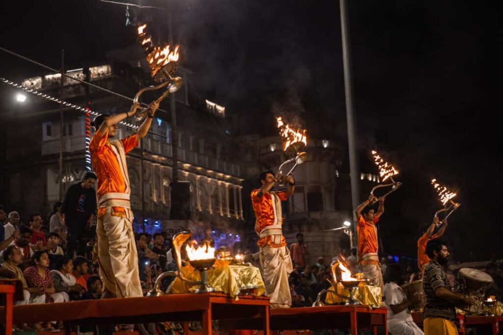 ganga aarti in varanasi 00003